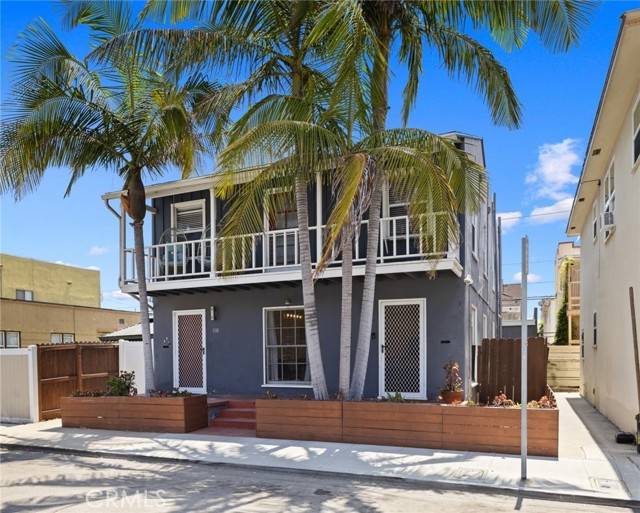 Long Beach, CA 90803,108 Bennett Avenue