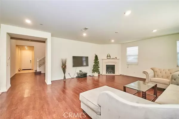 Eastvale, CA 92880,13288 Cactus Flower Street