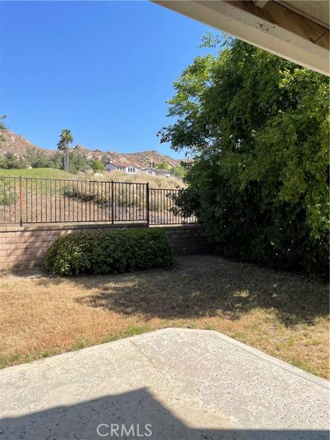 Moreno Valley, CA 92555,28499 Forest Oaks Way