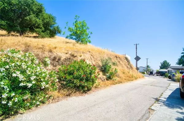 Los Angeles, CA 90042,1942 North Phillips Way