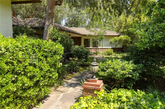 Pasadena, CA 91105,1075 Pine Oak Lane