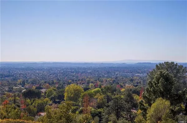 Sierra Madre, CA 91204,11 Nathaniel Terrace