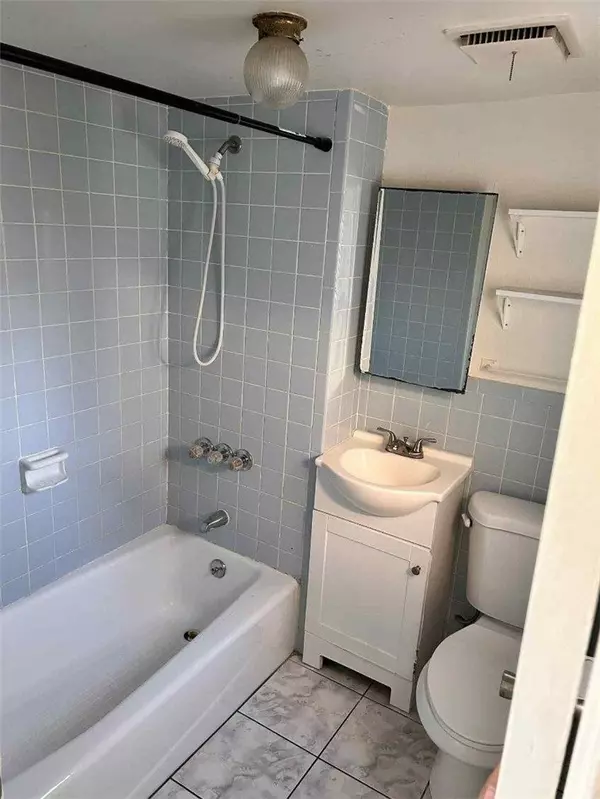 Azusa, CA 91107,413 North Alameda