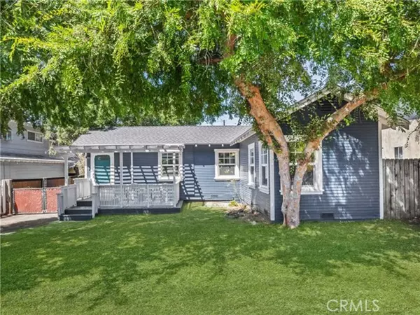 135 North Shamrock Avenue, Monrovia, CA 91016