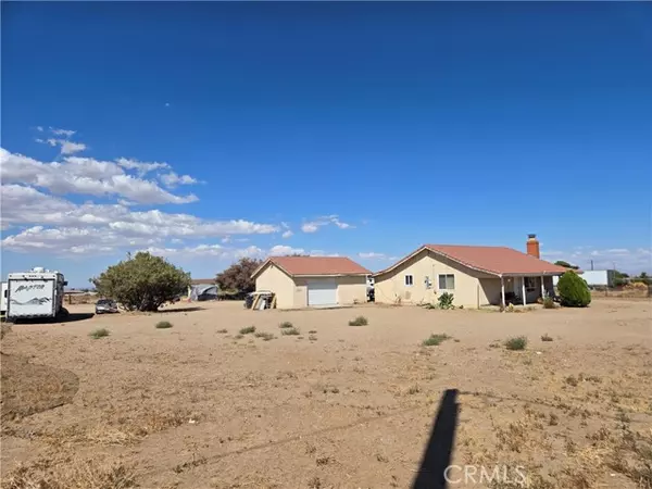 Oak Hills, CA 92344,9760 Phelan Road