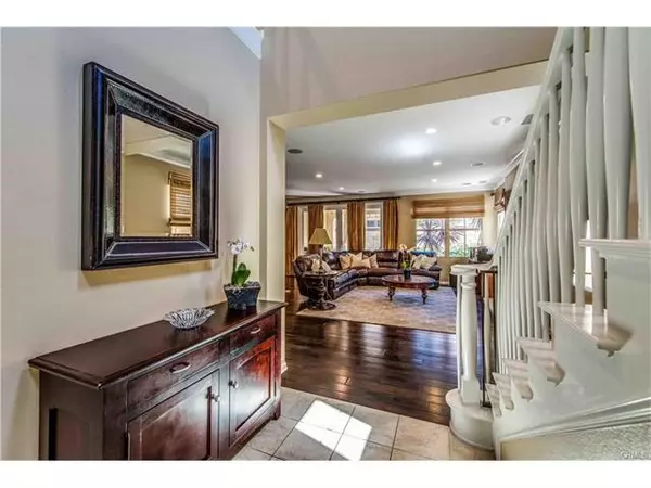 Irvine, CA 92620,78 Marblehead