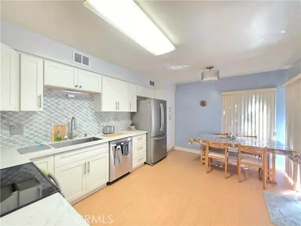 Arcadia, CA 91007,1161 West Duarte