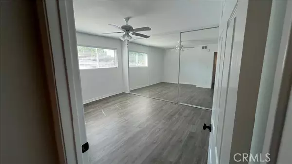 Tarzana, CA 91356,18550 Hatteras