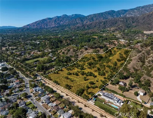 Bradbury, CA 91008,1901 Royal Oaks