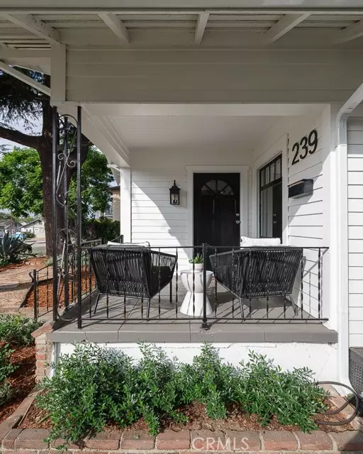 Monrovia, CA 91016,239 West Palm