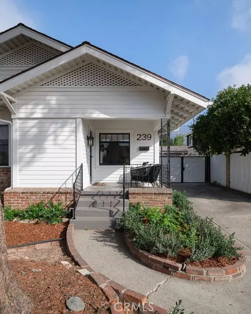 Monrovia, CA 91016,239 West Palm