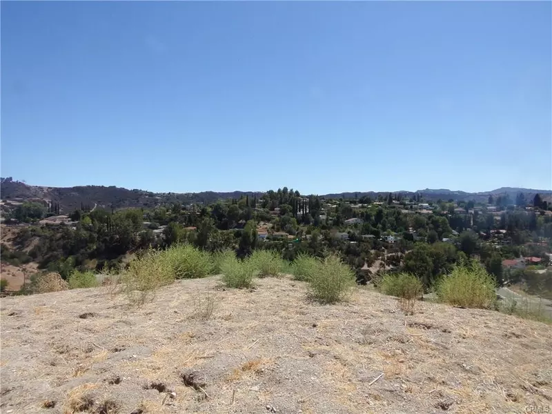 22556 Uhea Road, Woodland Hills, CA 91364