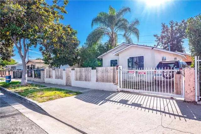 734 West 139th Street, Compton, CA 90222