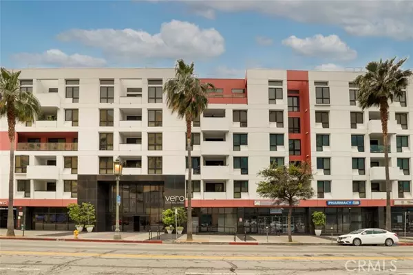 1234 Wilshire Boulevard, Los Angeles, CA 90017