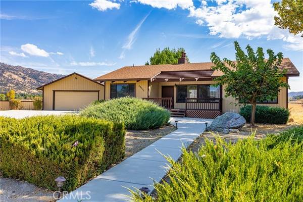 29517 Marina Court, Tehachapi, CA 93561