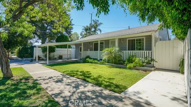 207 South Griffith Park Drive, Burbank, CA 91506