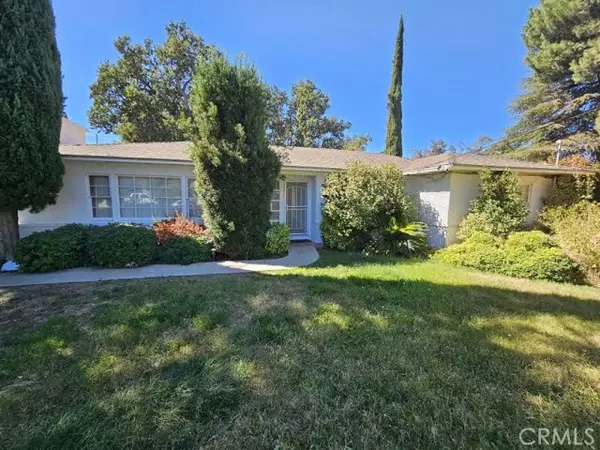 24523 Kansas Street, Newhall, CA 91321