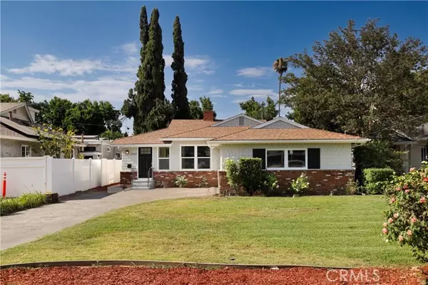 13411 Erwin Street, Valley Glen, CA 91401