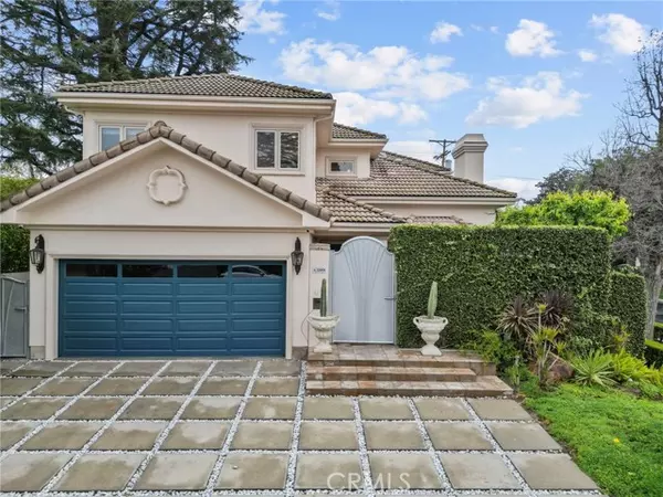 4300 Rhodes Avenue, Studio City, CA 91604