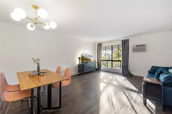 West Hollywood, CA 90069,1222 North Olive Drive