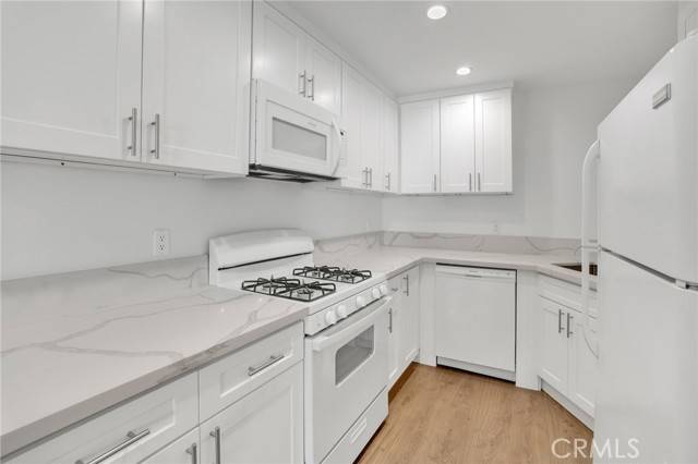 Glendale, CA 91201,1117 Linden Avenue