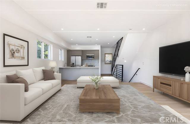 Valley Village, CA 91607,5251 Agnes Avenue