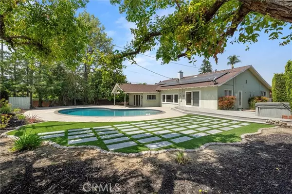 9508 Jellico Avenue, Northridge, CA 91325