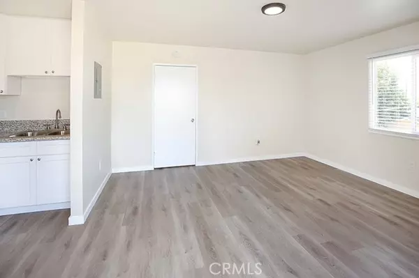 Sun Valley, CA 91352,10709 Sherman Place