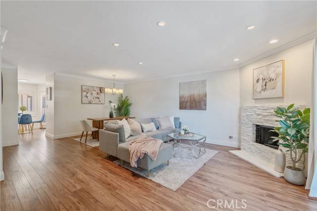 Valley Village, CA 91607,12330 Magnolia Boulevard