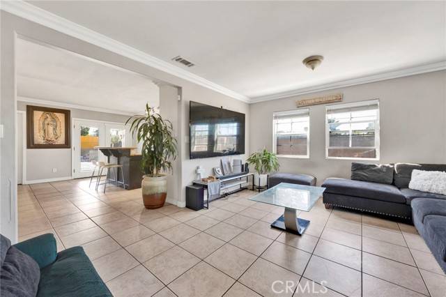 Pacoima, CA 91331,13286 Terra Bella Street