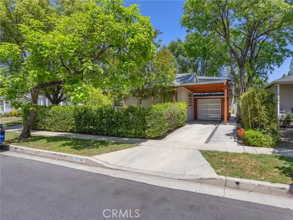 5762 Andasol Avenue, Encino, CA 91316