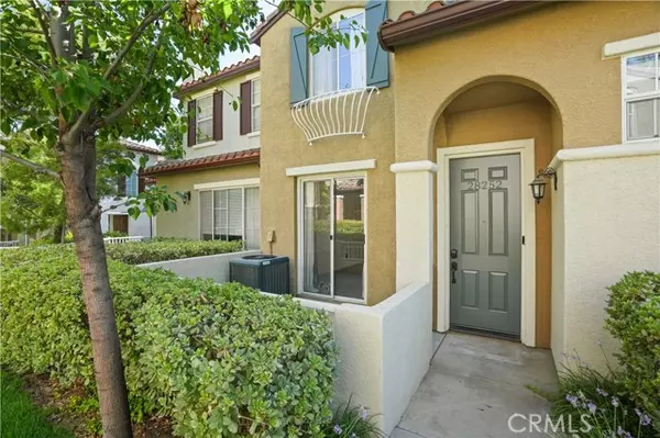 Valencia, CA 91354,28252 Canterbury Court