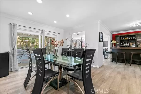 Sun Valley, CA 91352,8515 Petaluma