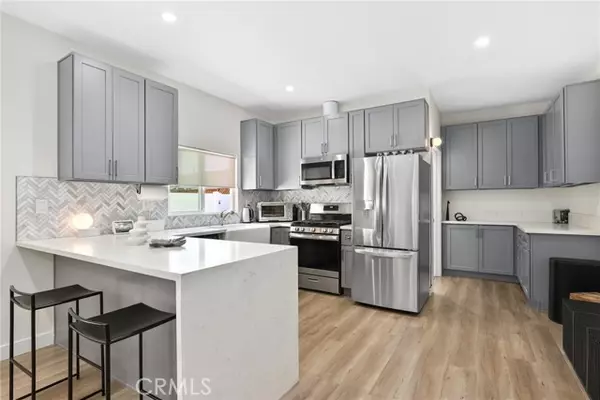 2129 North Pepper Street, Burbank, CA 91505