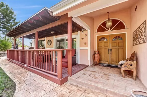 Sun Valley, CA 91352,8530 Vine Valley North