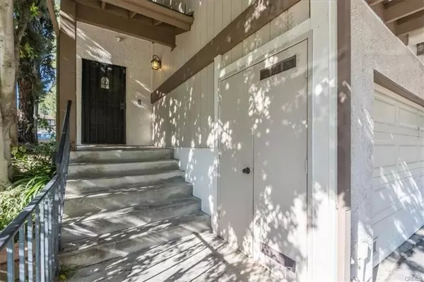 Sun Valley, CA 91352,10831 Roycroft Street