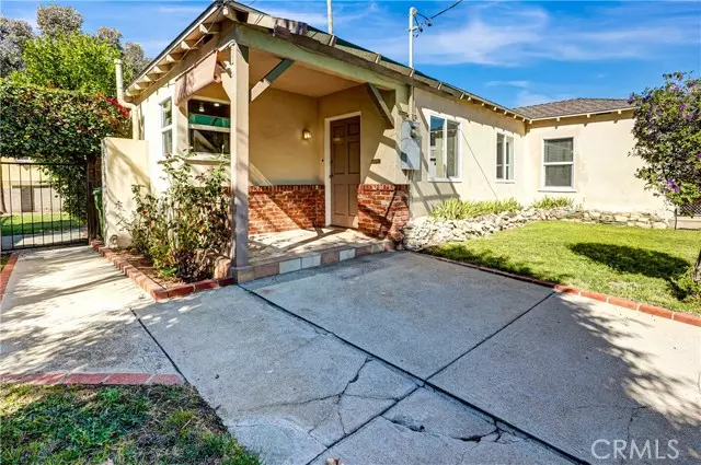 Tujunga, CA 91042,7541 Hillrose St.