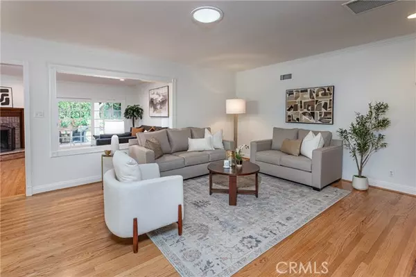 Burbank, CA 91504,842 Cornell