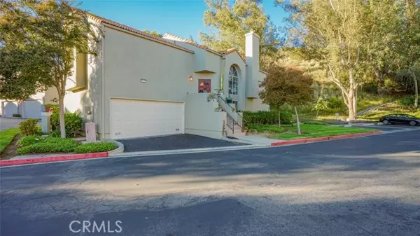 Chatsworth, CA 91311,11327 Old Ranch