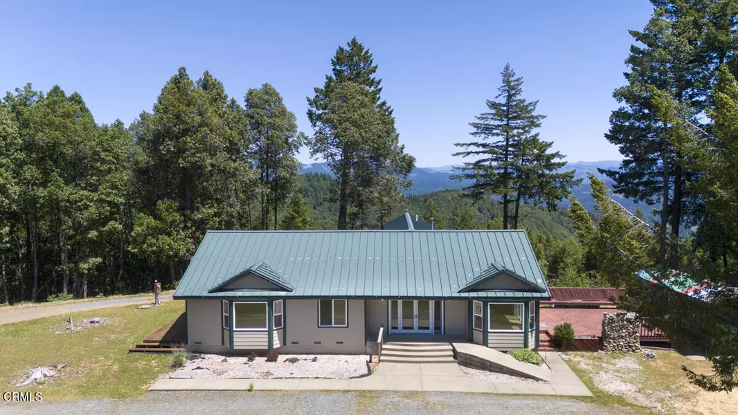 4300 Cahto Peak Road, Laytonville, CA 95454