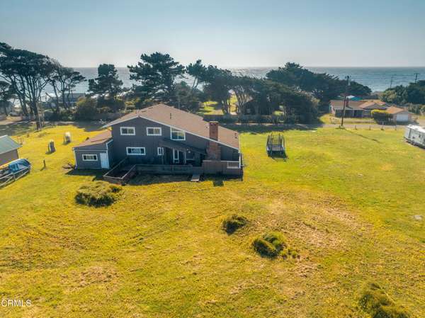 33550 Pacific Way Way, Fort Bragg, CA 95437