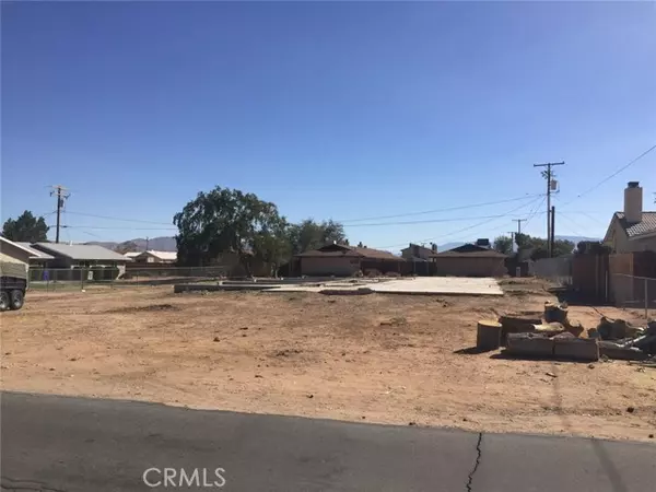 15485 Tonekai Road, Apple Valley, CA 92307