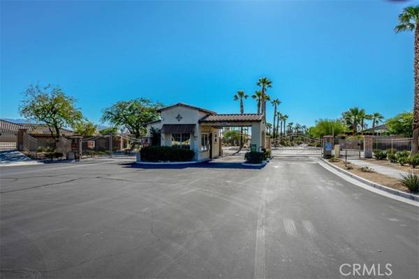 2667 Desert Breeze Way, Palm Springs, CA 92262