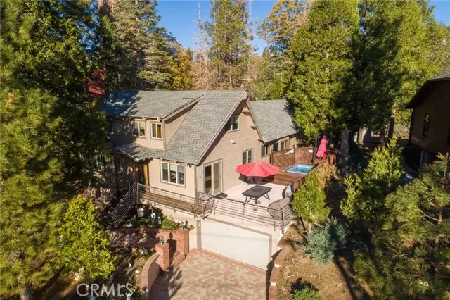 871 Sandalwood Drive, Lake Arrowhead, CA 92352