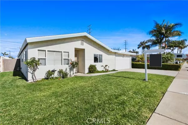 10111 Kamuela Drive, Huntington Beach, CA 92646