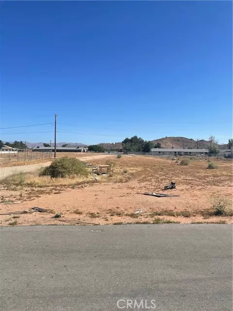 Apple Valley, CA 92307,16 Tonekai Rd