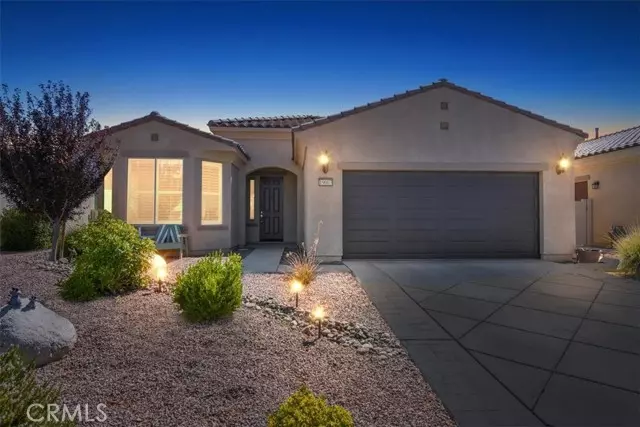 19007 Raven Street, Apple Valley, CA 92308