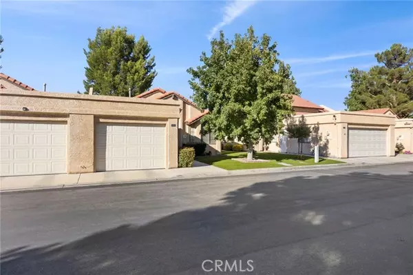 Apple Valley, CA 92308,19036 Elm Drive