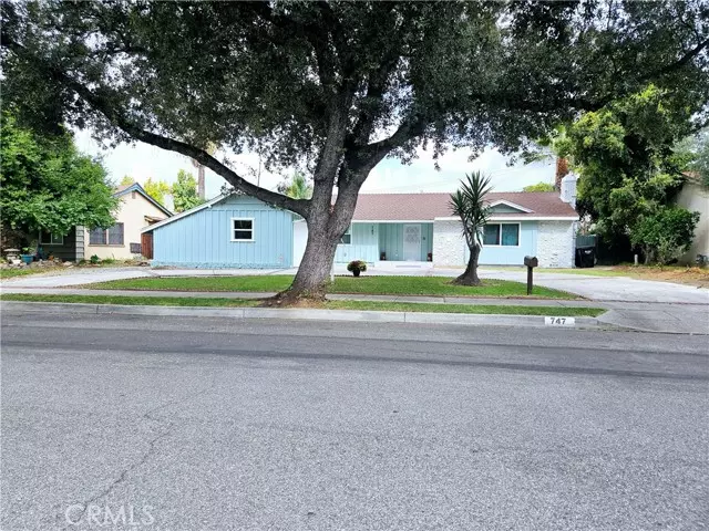 747 East Benbow Street, Covina, CA 91722