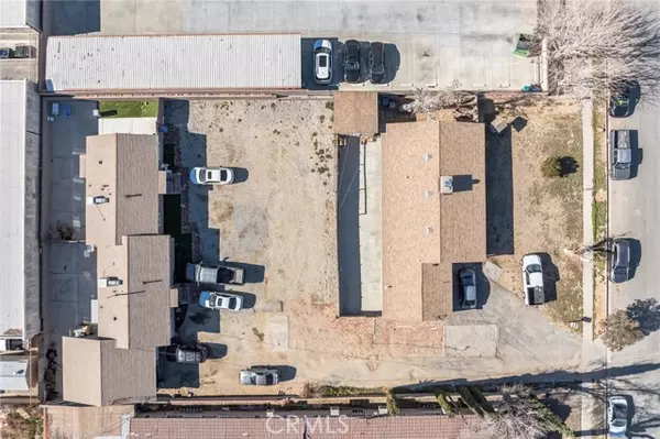 Palmdale, CA 93550,558 East Avenue Q12